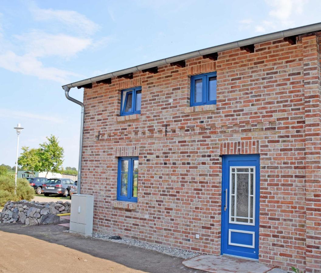 Ferienhaus Zum Boddenstrand Mit Ka Groß Zicker 外观 照片