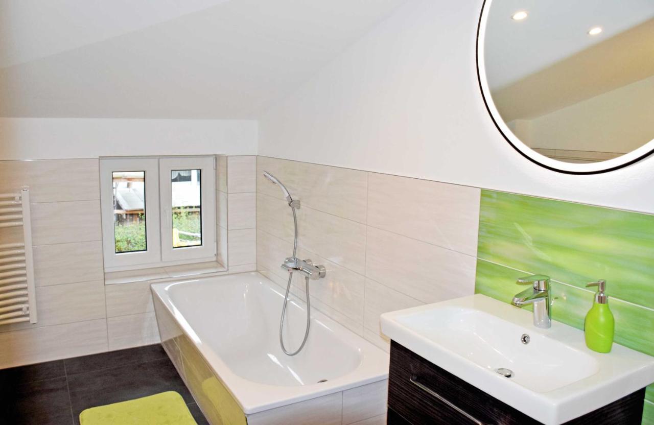 Ferienhaus Zum Boddenstrand Mit Ka Groß Zicker 客房 照片