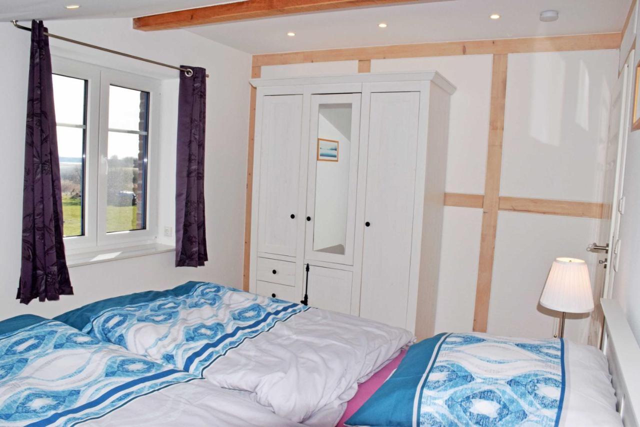 Ferienhaus Zum Boddenstrand Mit Ka Groß Zicker 外观 照片